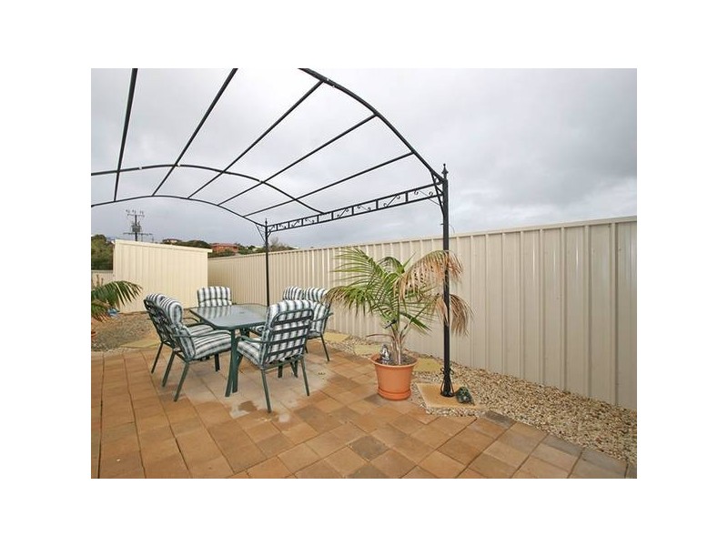 7 Clark Terrace, Port Elliot SA 5212