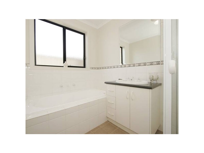 6 Bayside Avenue, Aldinga Beach SA 5173