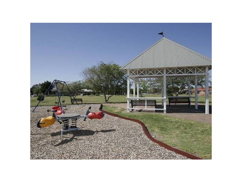 12 Gannet Place, Seaford Rise SA 5169