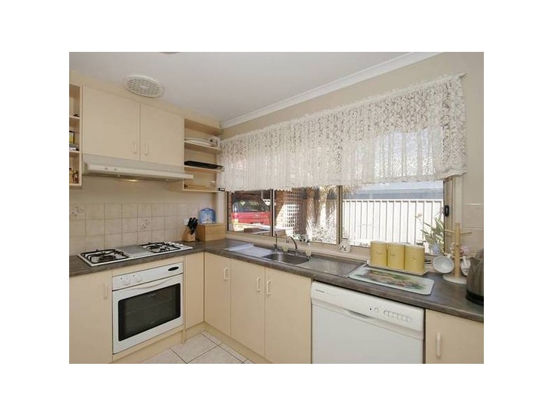 12 Gannet Place, Seaford Rise SA 5169