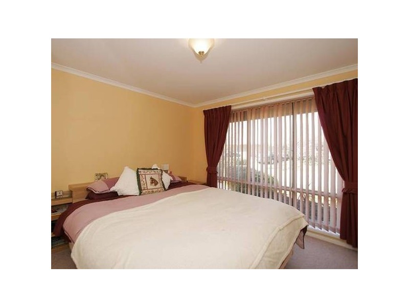 12 Gannet Place, Seaford Rise SA 5169