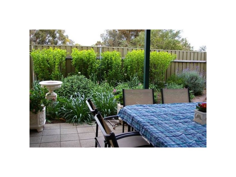 1 Tongalla Street, Seaford SA 5169