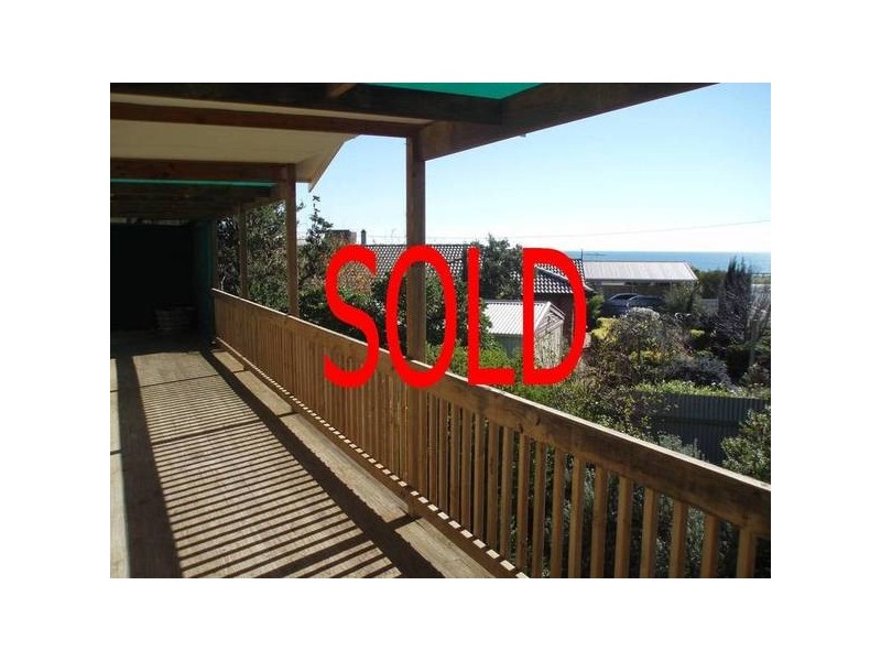 17 De Caux Avenue, Port Willunga SA 5173