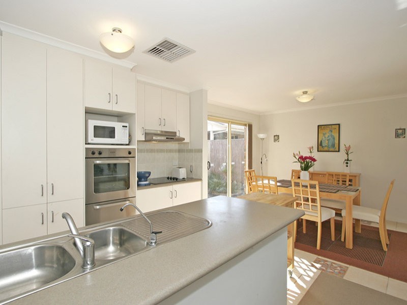 84 Pridham Boulevard, Aldinga Beach SA 5173