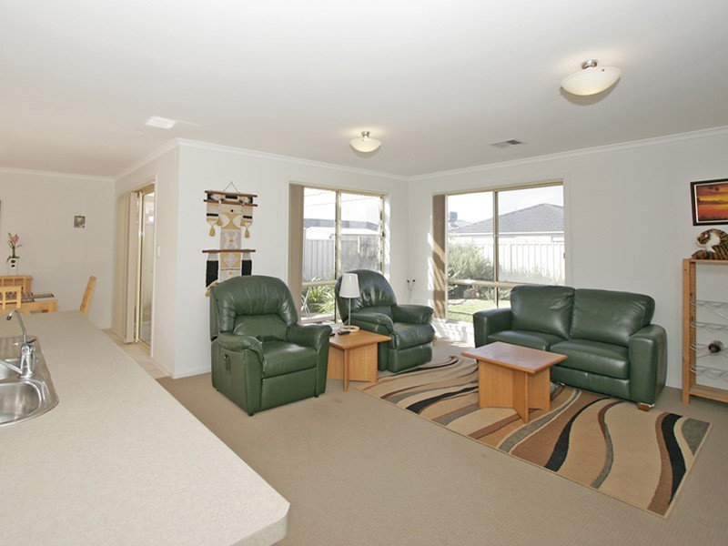 84 Pridham Boulevard, Aldinga Beach SA 5173