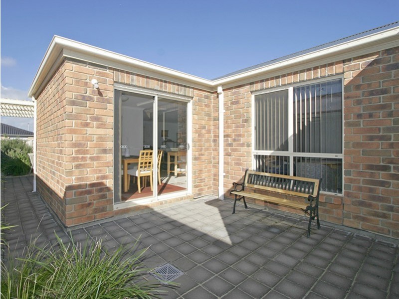 84 Pridham Boulevard, Aldinga Beach SA 5173