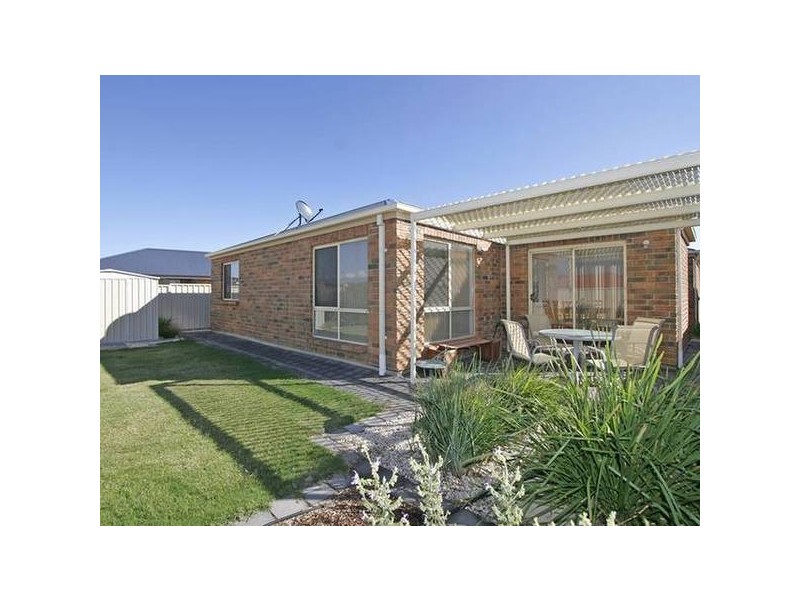 84 Pridham Boulevard, Aldinga Beach SA 5173