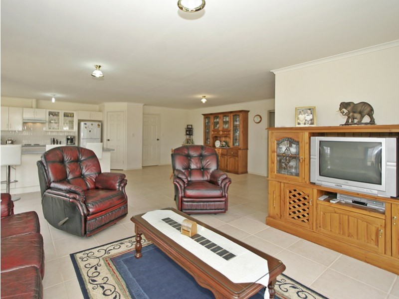 7 Clark Terrace, Port Elliot SA 5212