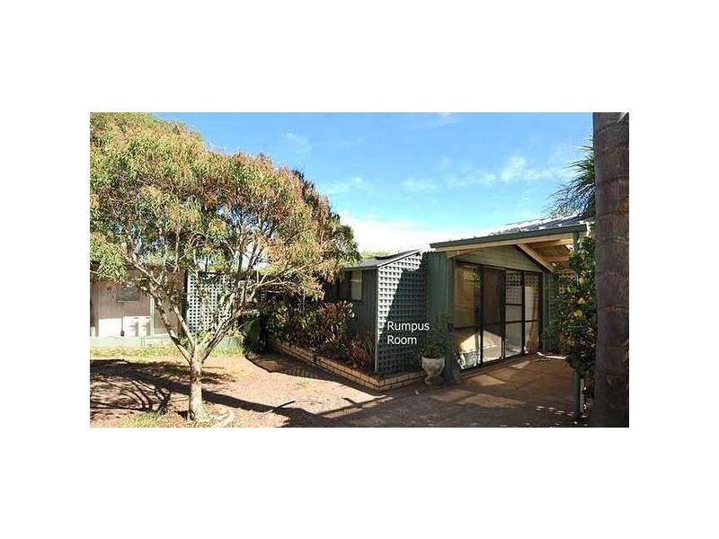 28 Lyn Street, Aberfoyle Park SA 5159