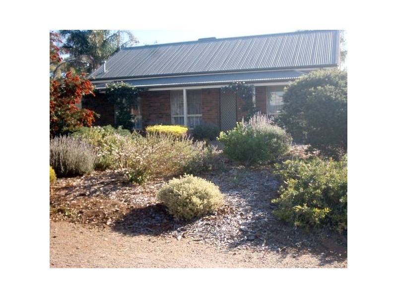 2A Hardy Avenue, Mclaren Vale SA 5171