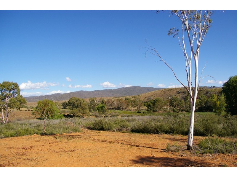 6 Snowy River Way, Dalgety NSW 2628
