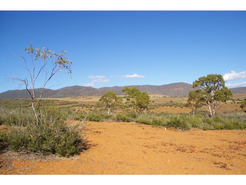 6 Snowy River Way, Dalgety NSW 2628