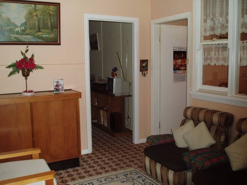 10 Chalker Street, Adaminaby NSW 2629