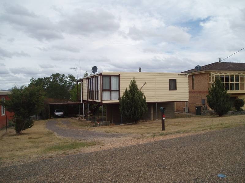28 Stoke Street, Adaminaby NSW 2629