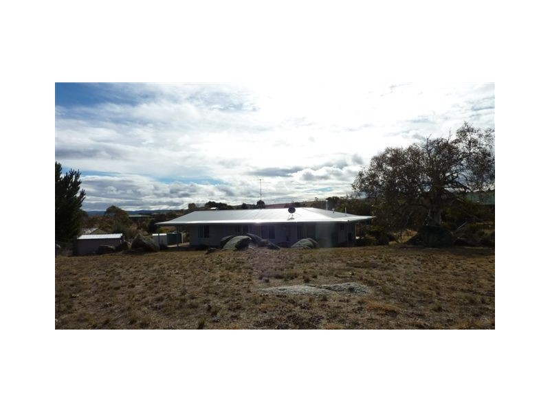 30 O’Brien Avenue, Berridale NSW 2628