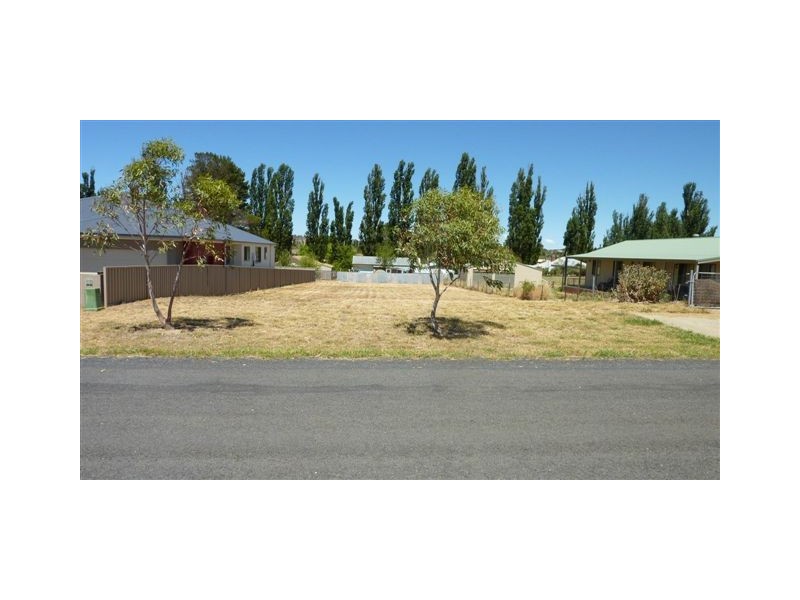 27 Gungarlin Street, Berridale NSW 2628