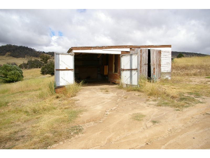 1 Middlingbank Road, Berridale NSW 2628