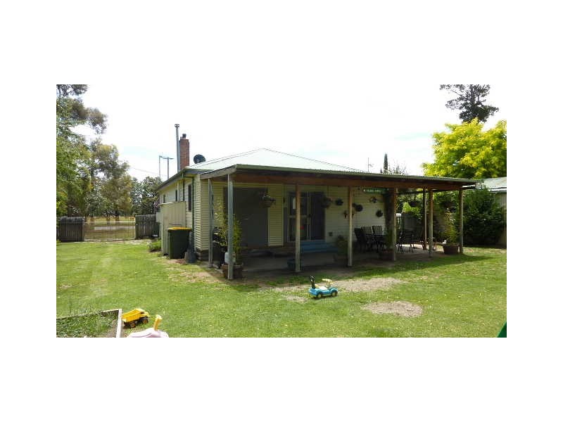 3 Florence Street, Berridale NSW 2628