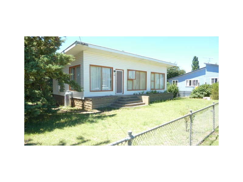 19 Myack Street, Berridale NSW 2628