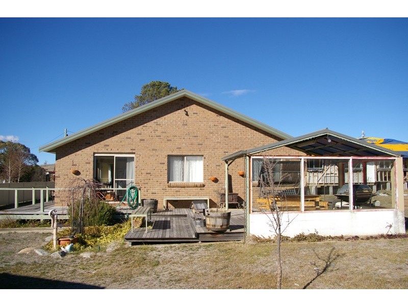 14 Bent Street, Berridale NSW 2628