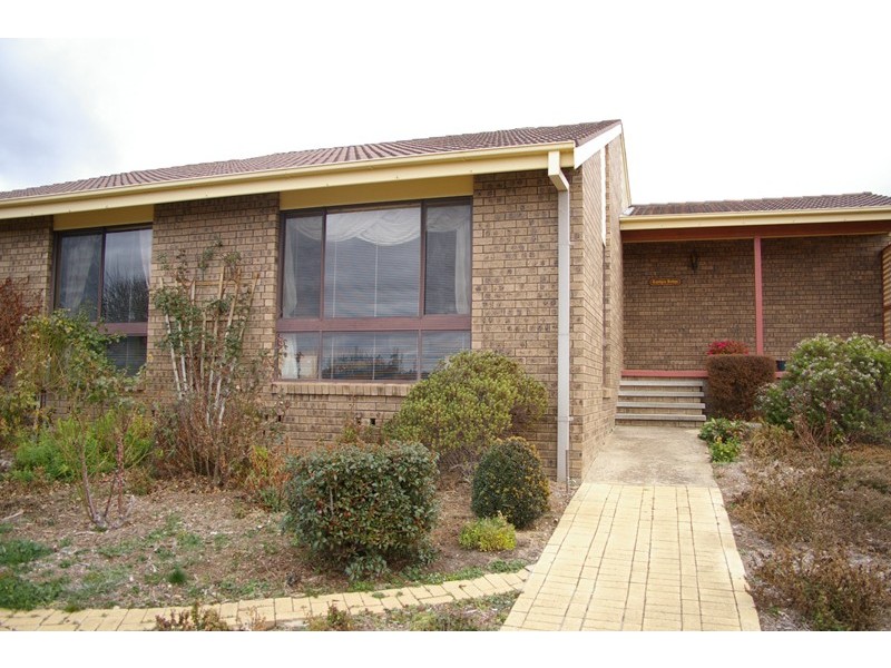 26 Roberson Street, Berridale NSW 2628