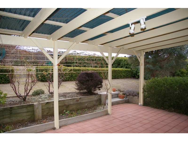 26 Roberson Street, Berridale NSW 2628