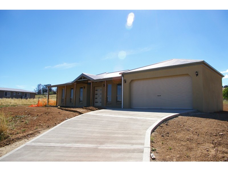 26 Gungarlin Street, Berridale NSW 2628