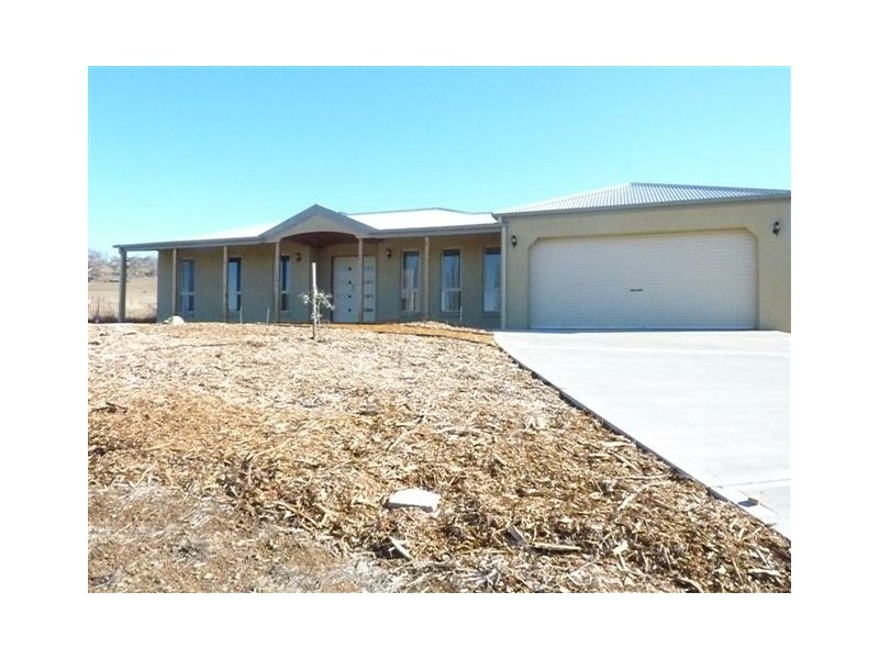 26 Gungarlin Street, Berridale NSW 2628