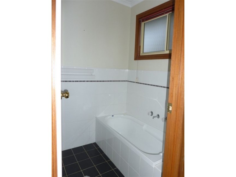 6B Kunama Close, Berridale NSW 2628