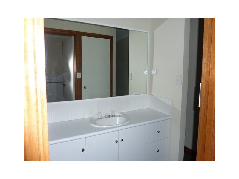 6B Kunama Close, Berridale NSW 2628