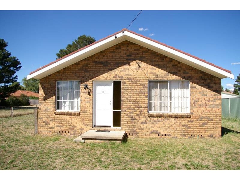 19 Bolton Street, Berridale NSW 2628