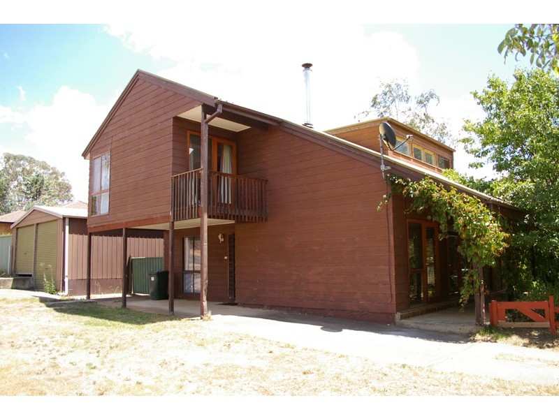 44 Oliver Street, Berridale NSW 2628