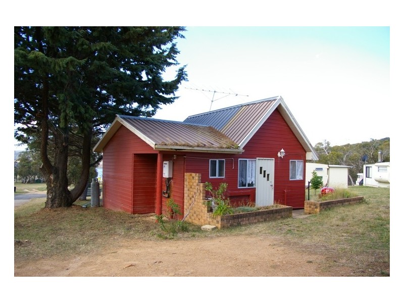 364 Braemar Bay Road, Eucumbene NSW 2628