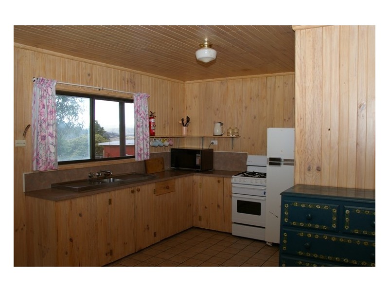 364 Braemar Bay Road, Eucumbene NSW 2628