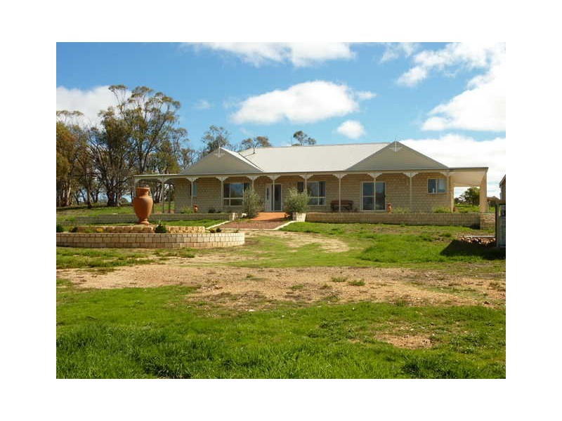 194 Glenrowan Road, Jindabyne NSW 2627