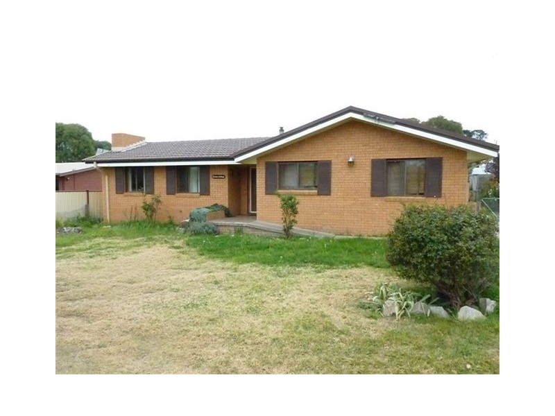 9 Cherry Lane, Berridale NSW 2628