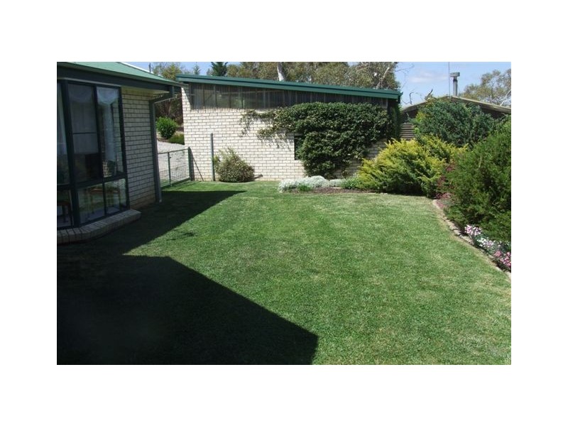 44 Lotus Avenue, Kalkite NSW 2627