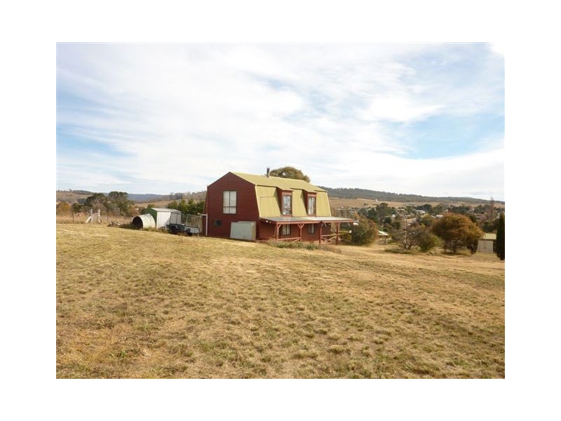 14 O’Brien Avenue, Berridale NSW 2628
