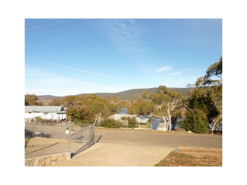 10 Peninsula Road, Anglers Reach NSW 2629