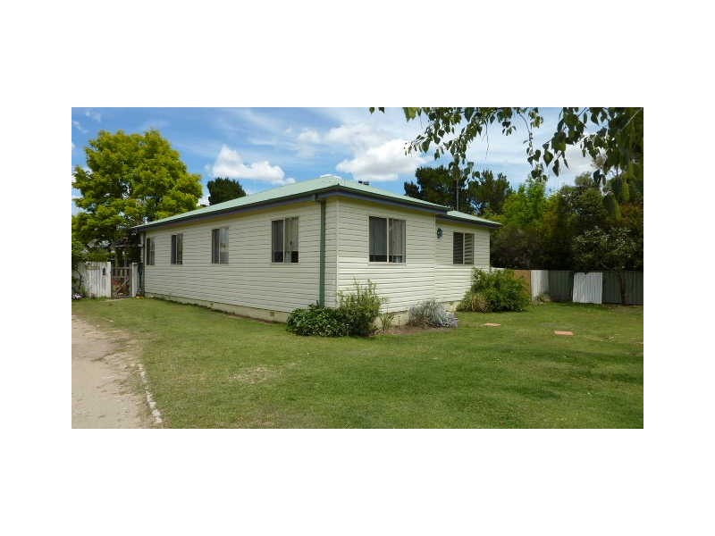 3 Florence Street, Berridale NSW 2628