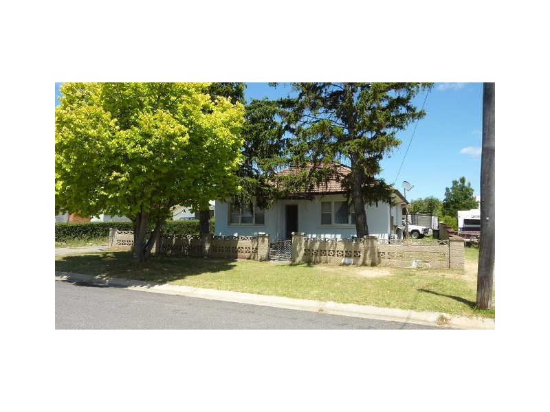 16 Oliver Street, Berridale NSW 2628