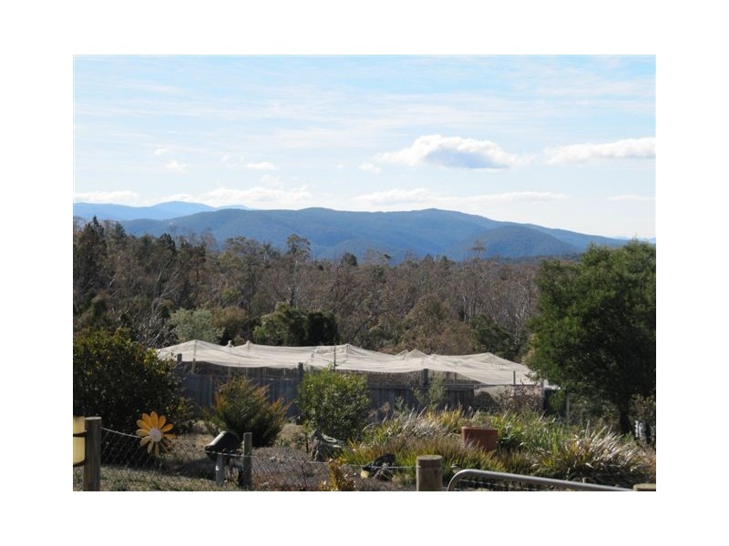 127 Perkins Road, Cooma NSW 2630