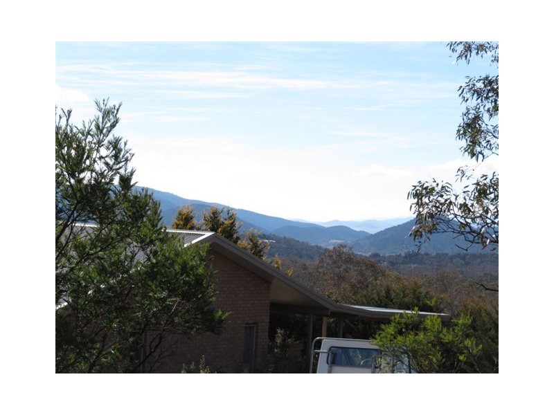 127 Perkins Road, Cooma NSW 2630