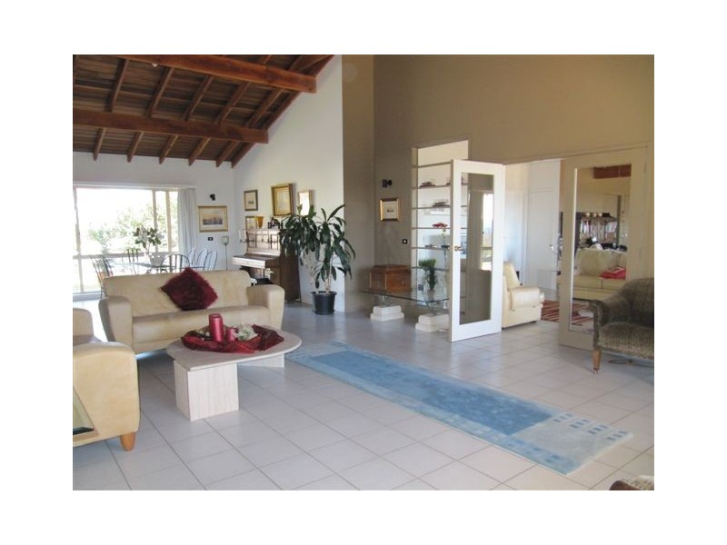 127 Perkins Road, Cooma NSW 2630