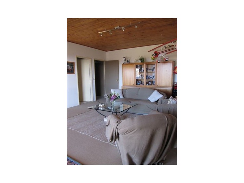 127 Perkins Road, Cooma NSW 2630