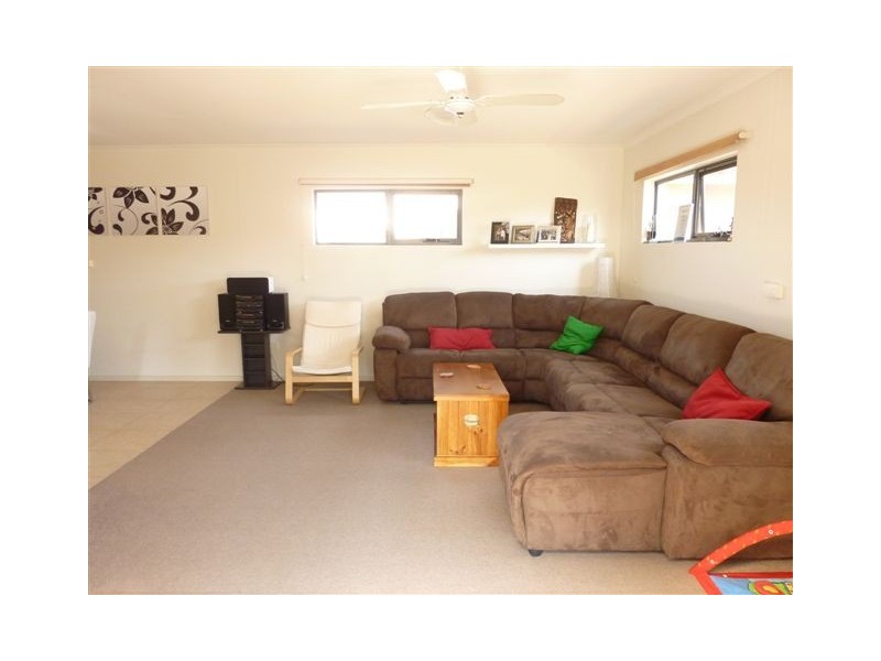 2/4 Gungarlin Street, Berridale NSW 2628