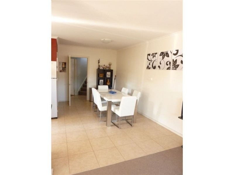 2/4 Gungarlin Street, Berridale NSW 2628