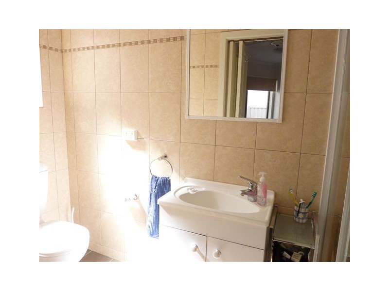 2/4 Gungarlin Street, Berridale NSW 2628