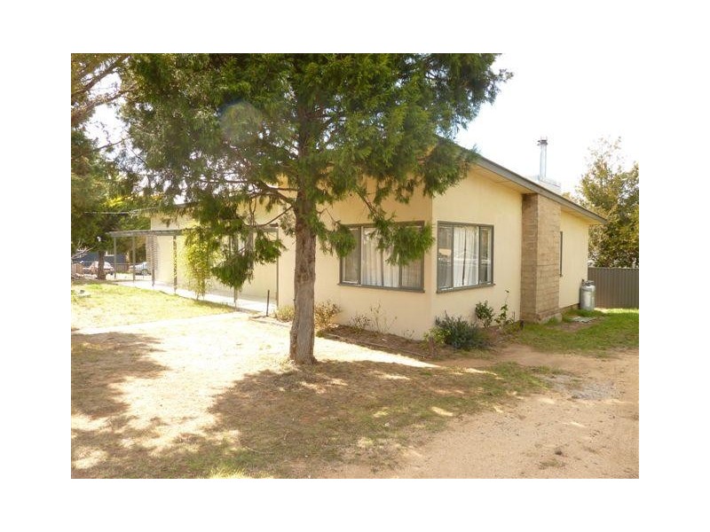 7 Brown Street, Berridale NSW 2628