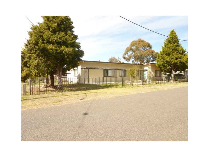 7 Brown Street, Berridale NSW 2628